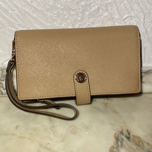 Michael Kors Beige Wallet/Wristlet